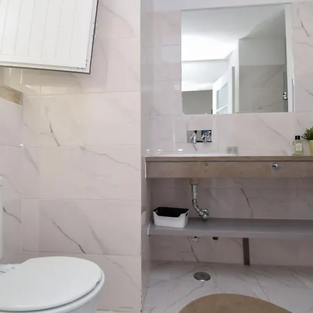 Charming Near Metro * Lisbon